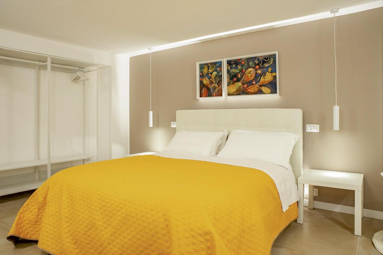 Helios Duplex A Due Passi Da Ortigia By Wonderful Italy Apartamento Syracuse Exterior foto